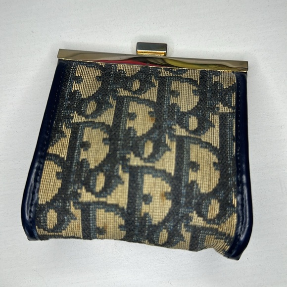 Dior Vintage Kisslock Coinpurse - Picture 13 of 15